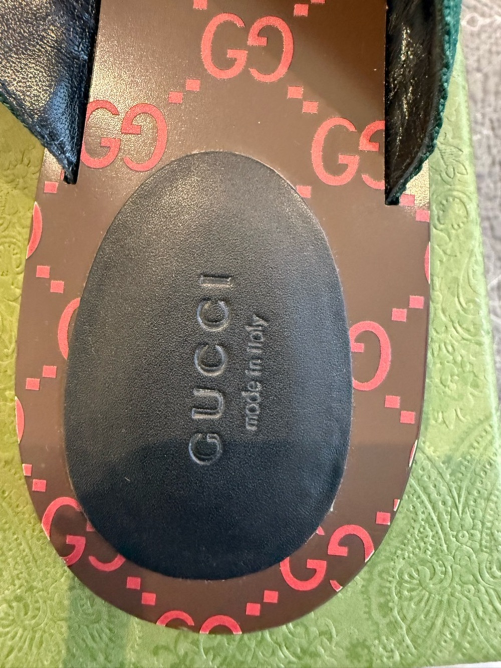 Gucci Brown GG Logo Web Stripe Thong Sandals - Picture 3 of 8